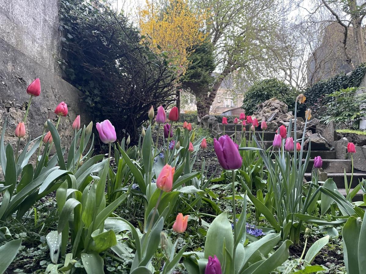 Au Jardin De La Basilique Apartment Boulogne-sur-Mer Bagian luar foto